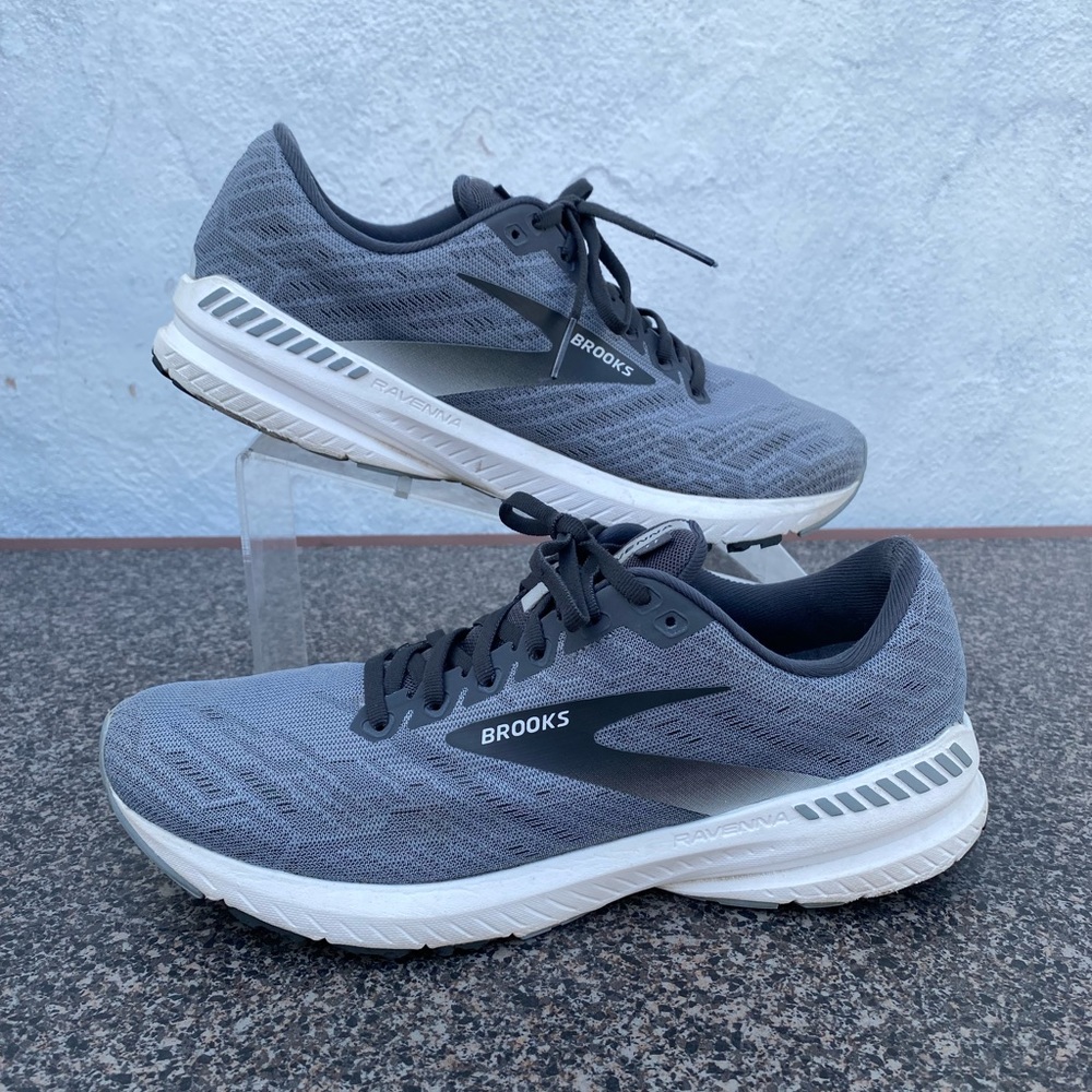 Brooks Ravenna 11 Grey/Ebony/White Men's Size 9.5